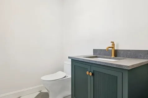 201 Kearsarge Way Portsmouth NH 03801