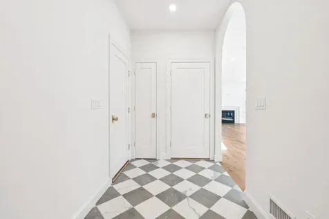 201 Kearsarge Way Portsmouth NH 03801