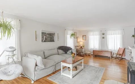 25 Church Street Marlow NH 03456