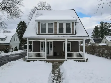 16 Park Avenue Derry NH 03038