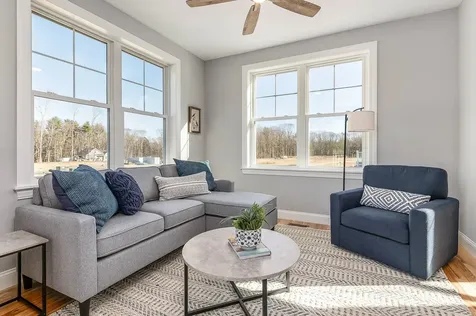 Unit 21 Summerwind Place Greenland NH 03840