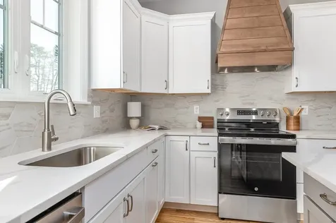 Unit 21 Summerwind Place Greenland NH 03840