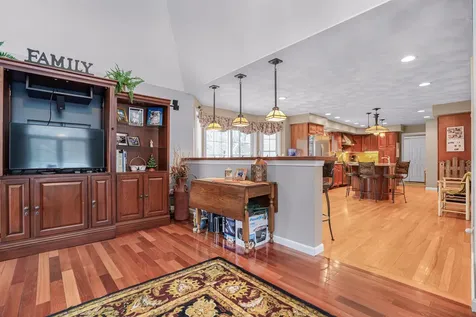 4 Tarbell Road Windham NH 03087