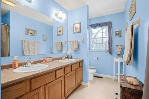 4 Tarbell Road Windham NH 03087