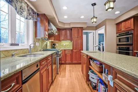4 Tarbell Road Windham NH 03087