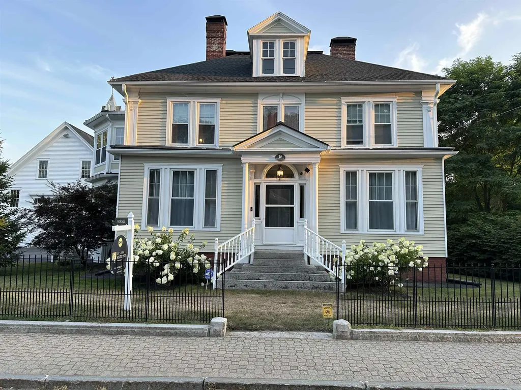 9 West Main Street Warner NH 03278