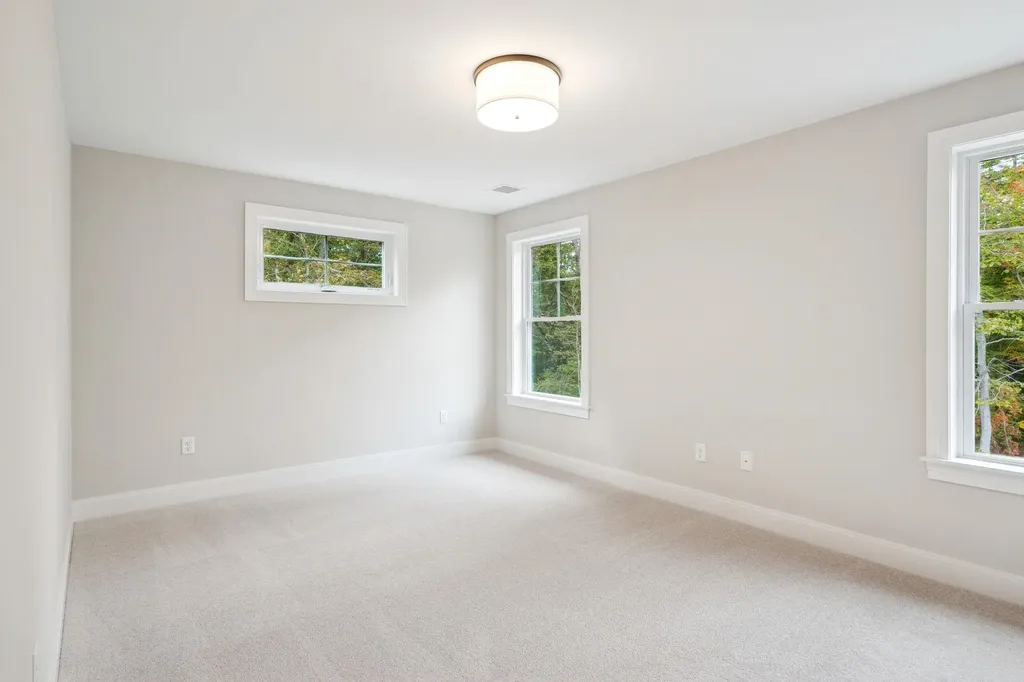 14 Birch Street Portsmouth NH 03801