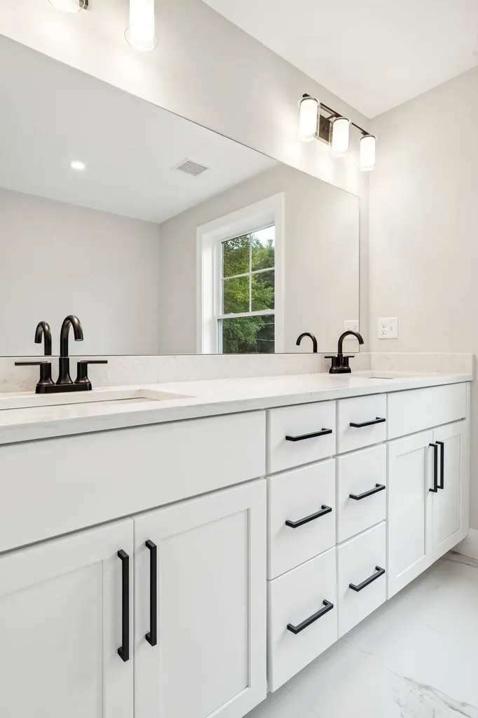 14 Birch Street Portsmouth NH 03801