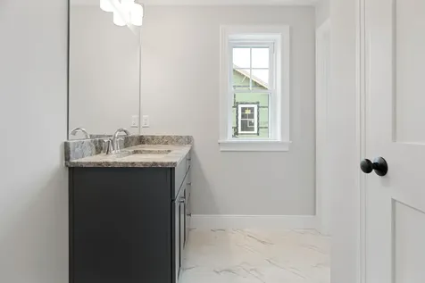 14 Birch Street Portsmouth NH 03801