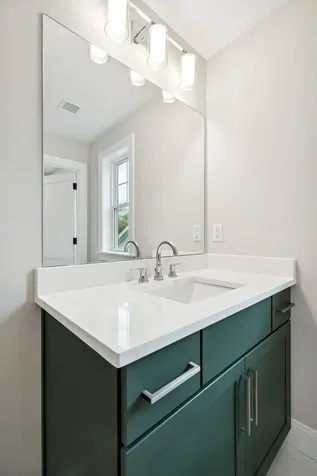 14 Birch Street Portsmouth NH 03801