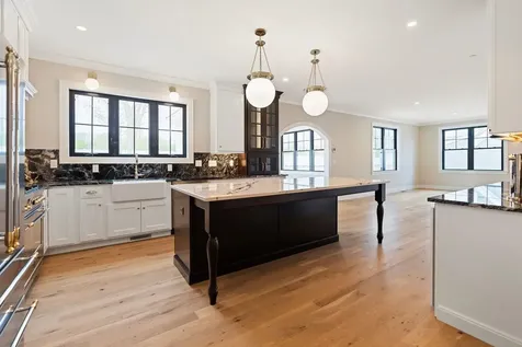 14 Birch Street Portsmouth NH 03801