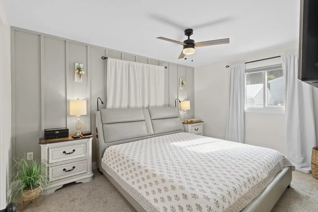 594 S Mammoth Road Manchester NH 03109