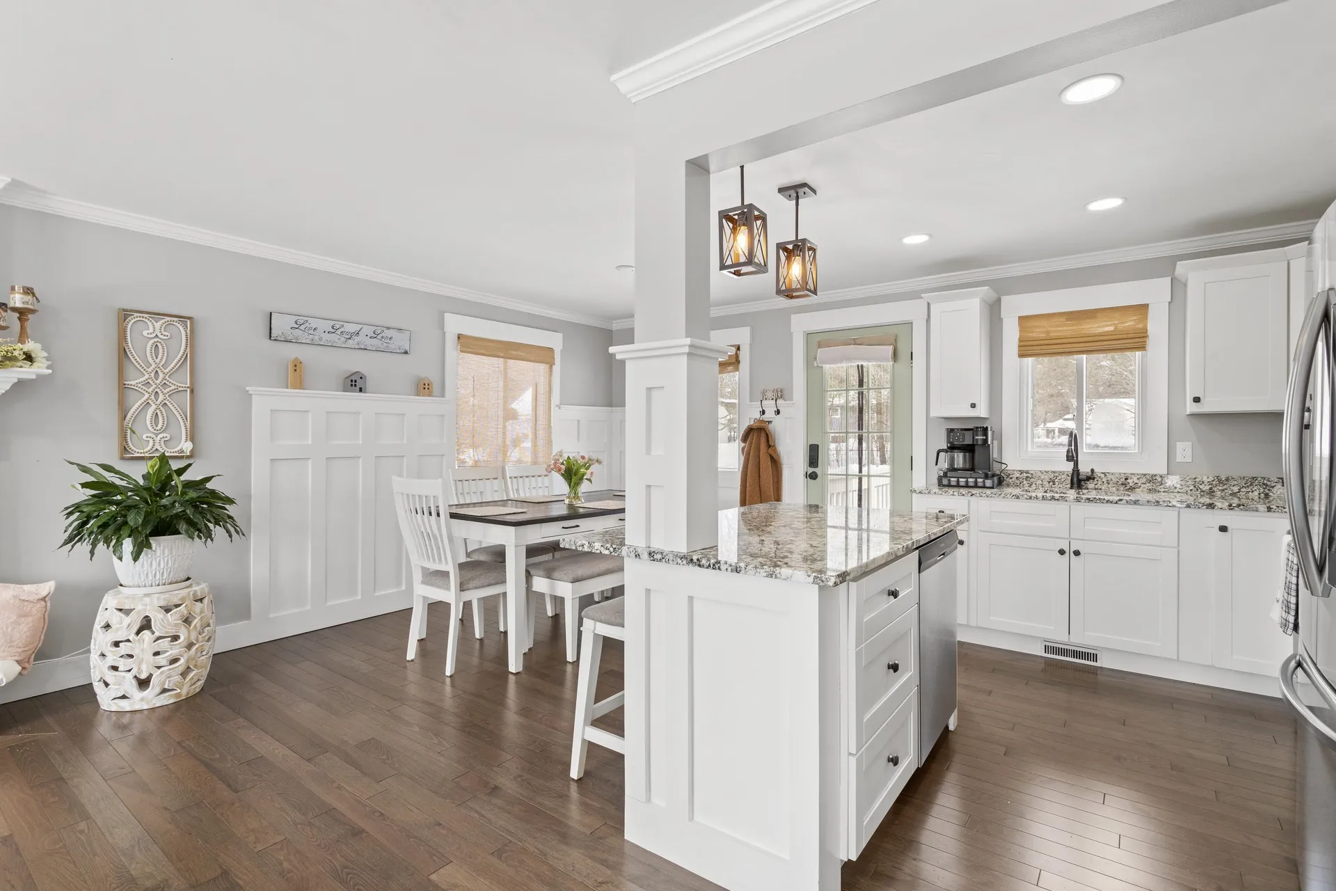 594 S Mammoth Road Manchester NH 03109