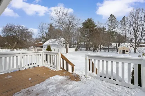 594 S Mammoth Road Manchester NH 03109