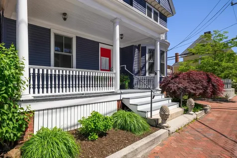 115 Court Street Portsmouth NH 03801