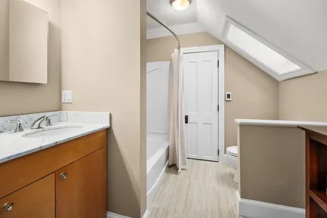 115 Court Street Portsmouth NH 03801
