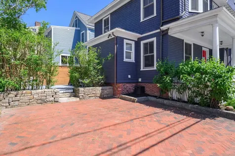 115 Court Street Portsmouth NH 03801