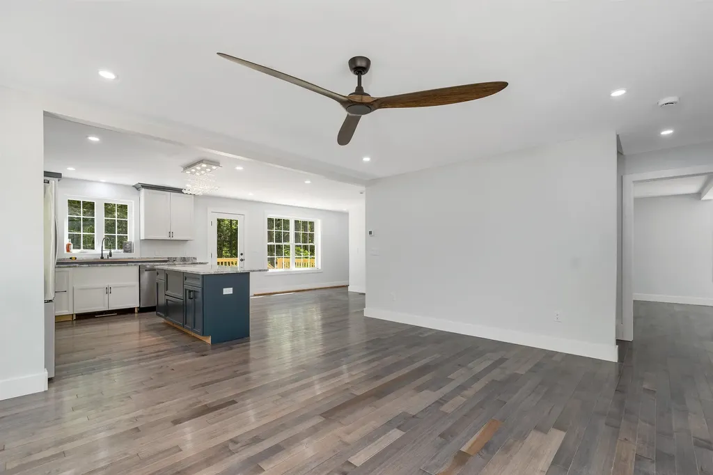 14 Westwood Drive Wolfeboro NH 03894