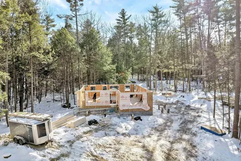 14 Westwood Drive Wolfeboro NH 03894