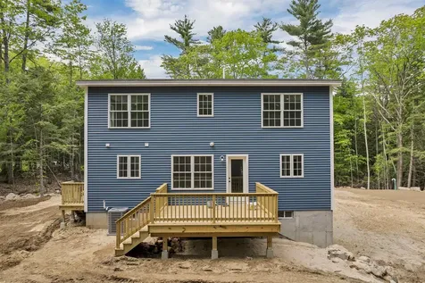 14 Westwood Drive Wolfeboro NH 03894