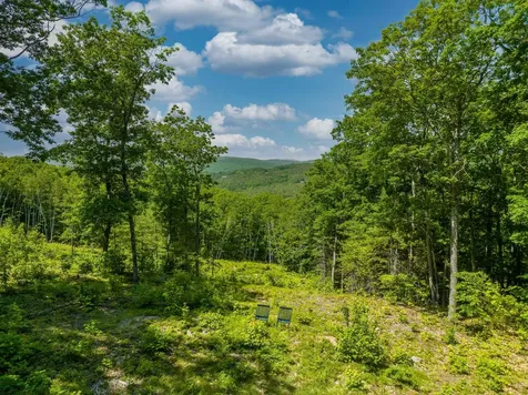 12 Peaked Hill Ashland NH 03217
