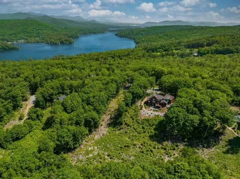 12 Peaked Hill Ashland NH 03217