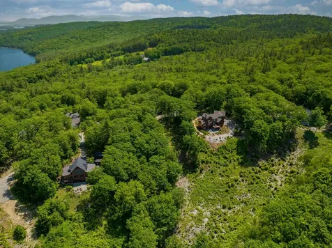 12 Peaked Hill Ashland NH 03217