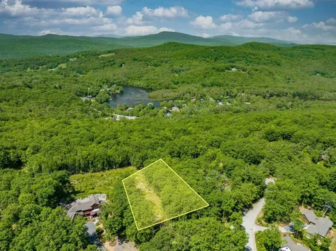 12 Peaked Hill Ashland NH 03217