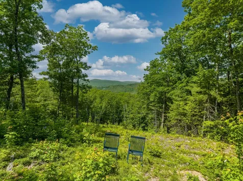 12 Peaked Hill Ashland NH 03217