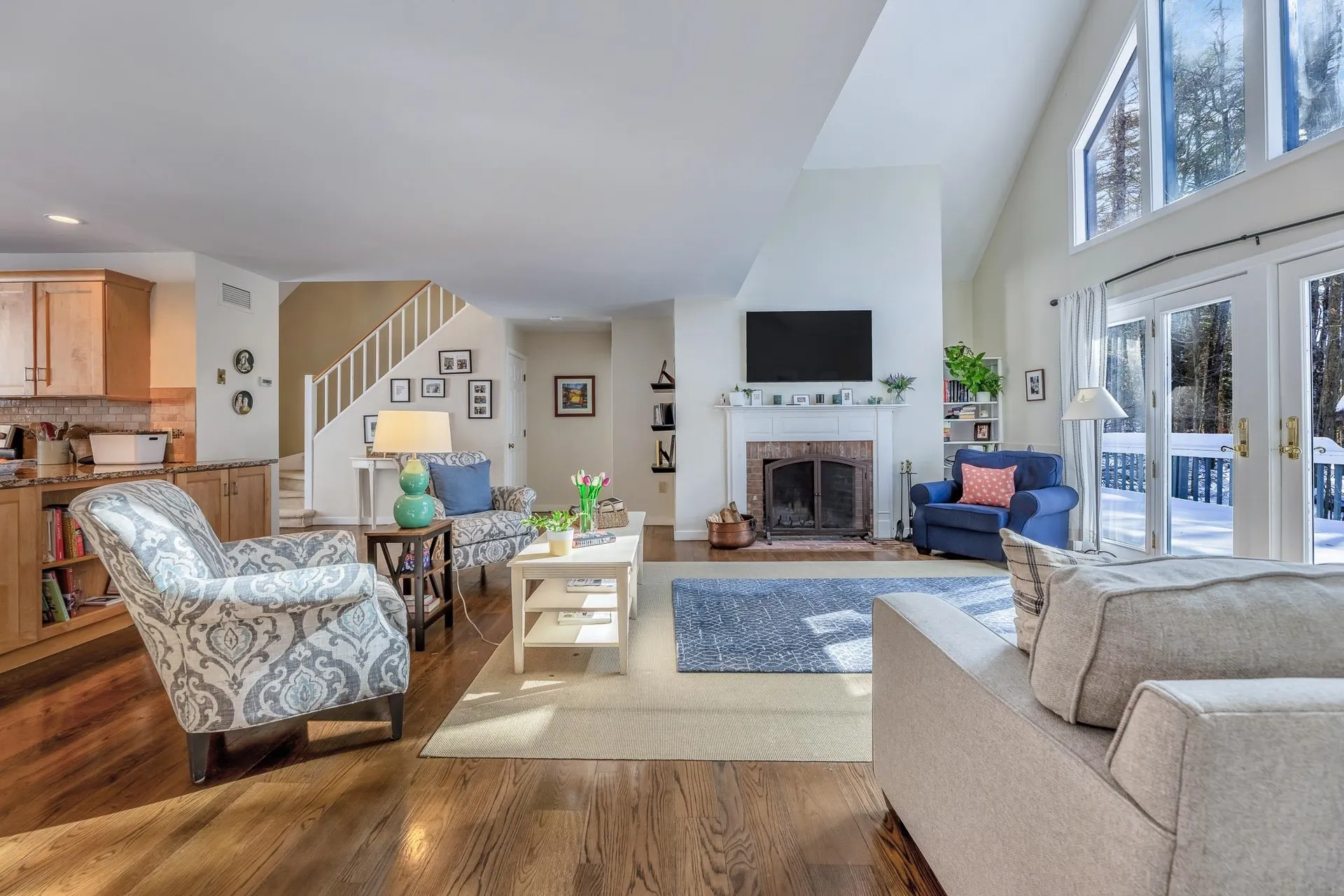 383 Jay Hill Road Hartford VT 05059