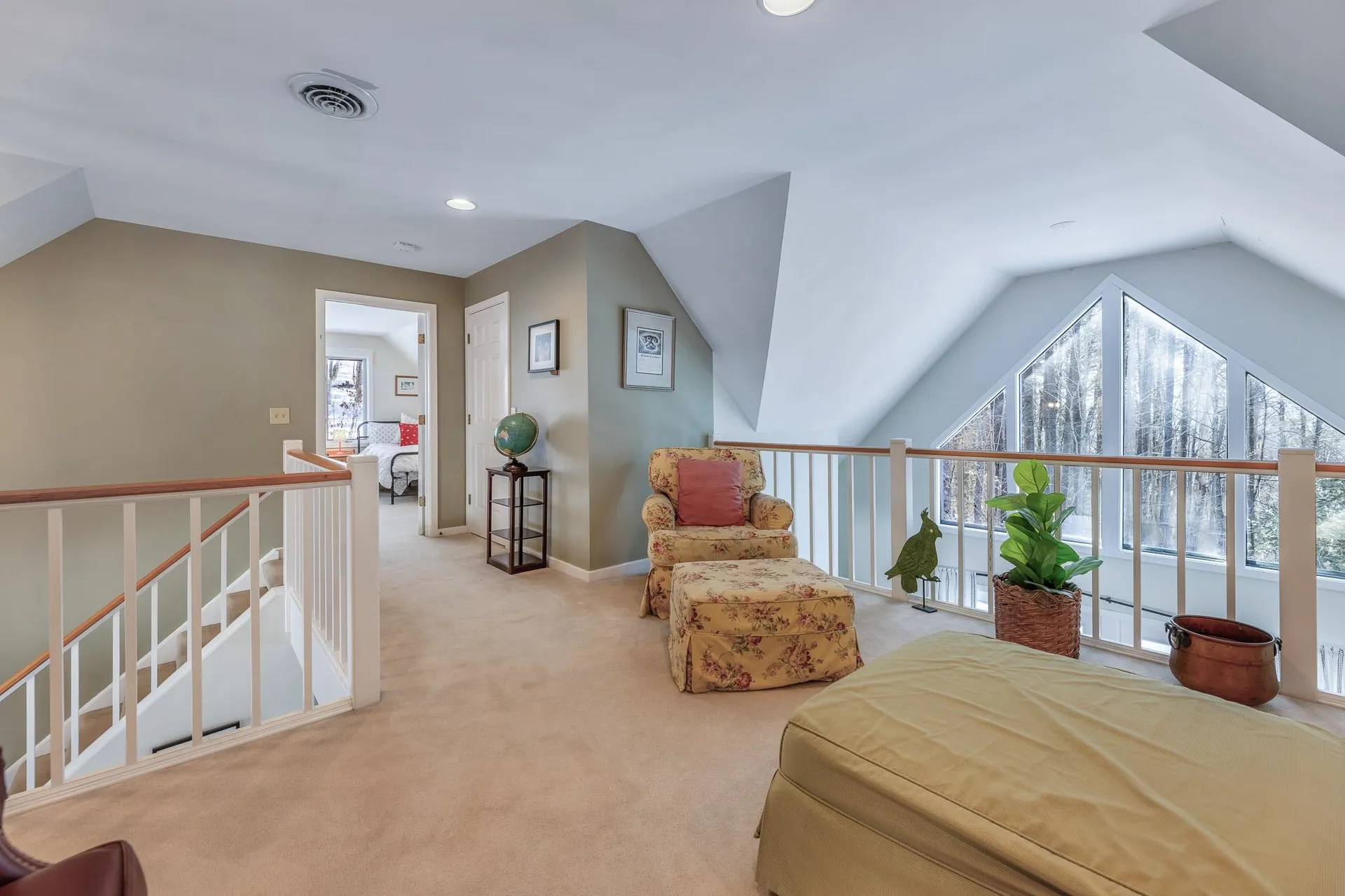 383 Jay Hill Road Hartford VT 05059