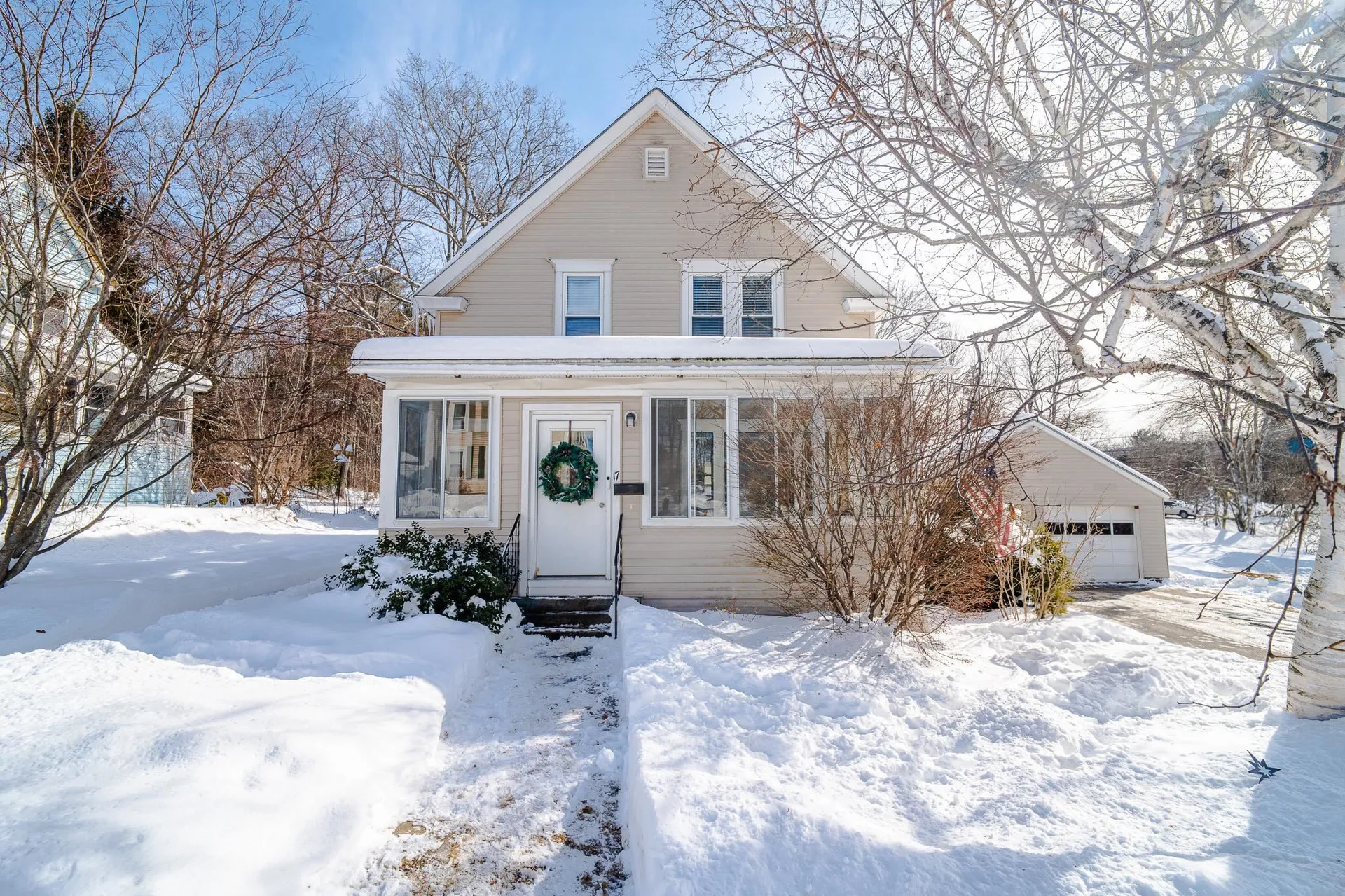 17 Sanborn Street Laconia NH 03246