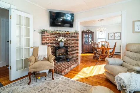 17 Sanborn Street Laconia NH 03246