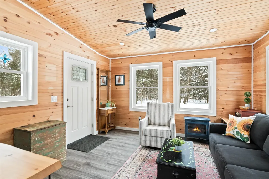 10 Miller Court Milton VT 05468