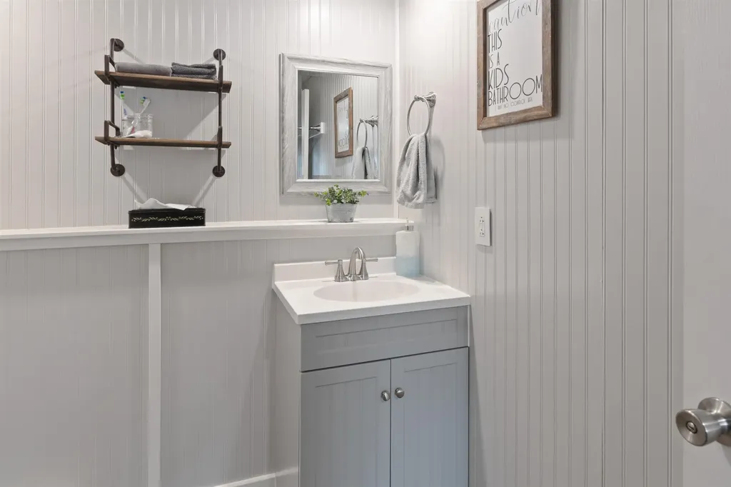 10 Miller Court Milton VT 05468