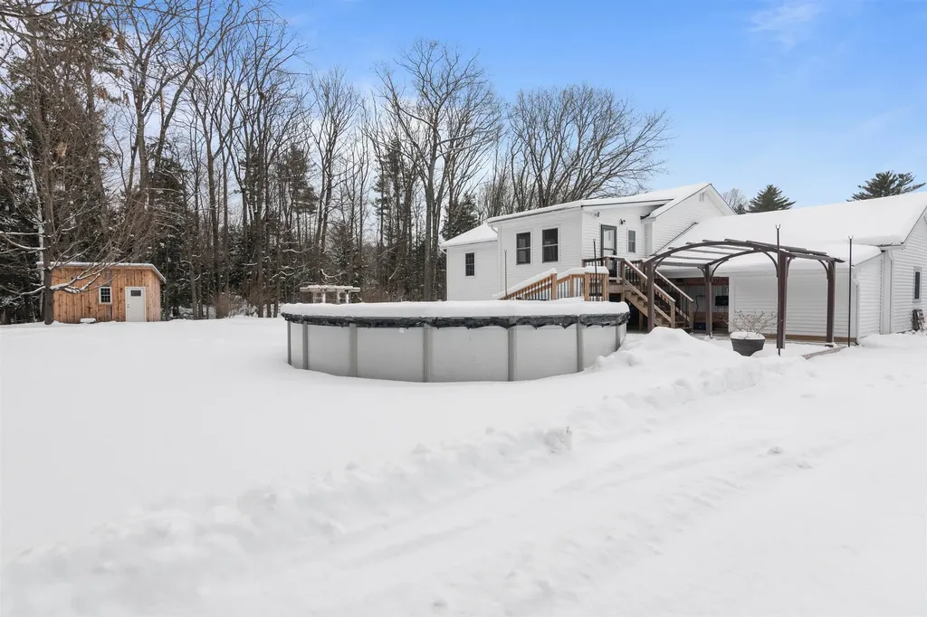 10 Miller Court Milton VT 05468