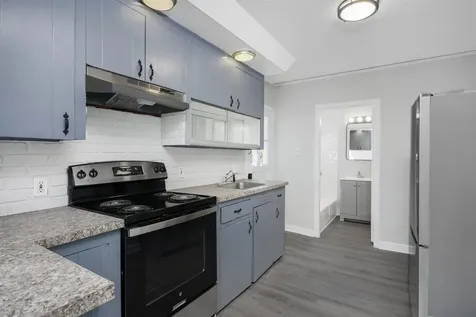 37 Mead Street Manchester NH 03104