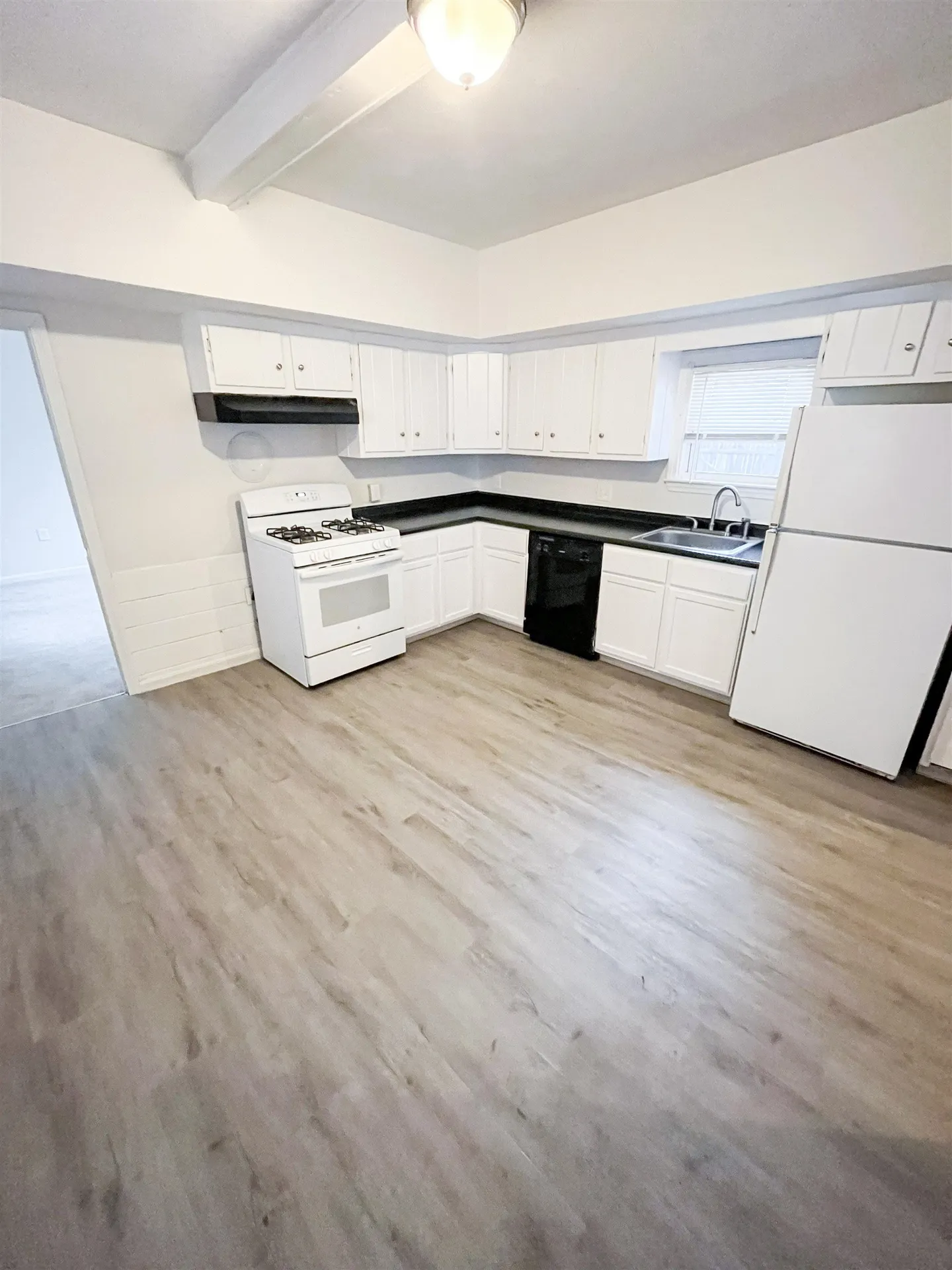 144 Pearl Street Manchester NH 03104