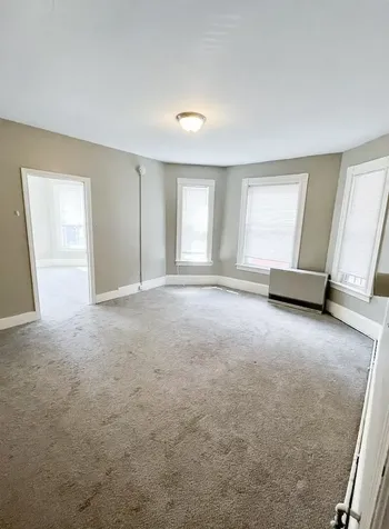 144 Pearl Street Manchester NH 03104
