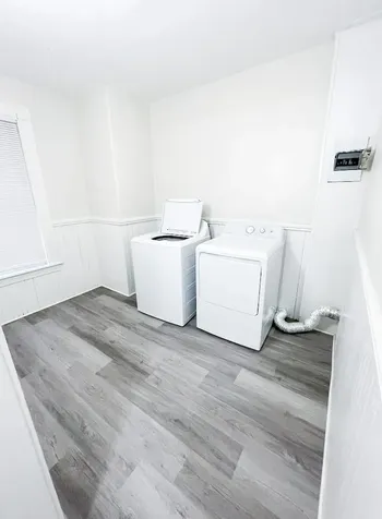 144 Pearl Street Manchester NH 03104