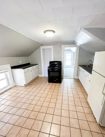 144 Pearl Street Manchester NH 03104