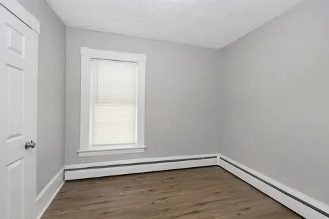 221 Lake Avenue Manchester NH 03103