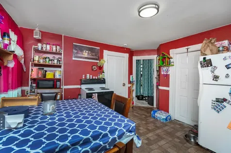 221 Lake Avenue Manchester NH 03103