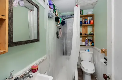 221 Lake Avenue Manchester NH 03103