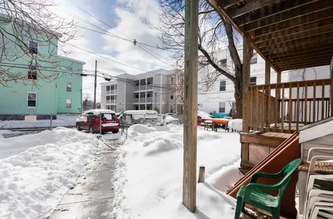 221 Lake Avenue Manchester NH 03103