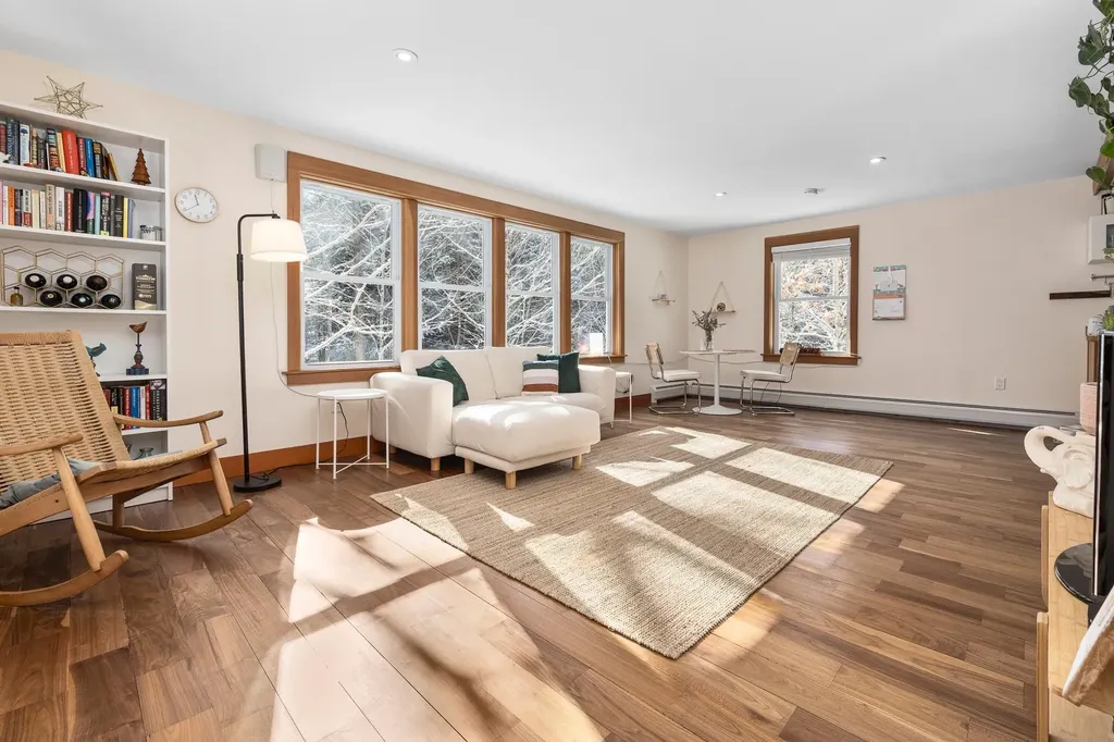 15 Thompson Road Hanover NH 03755