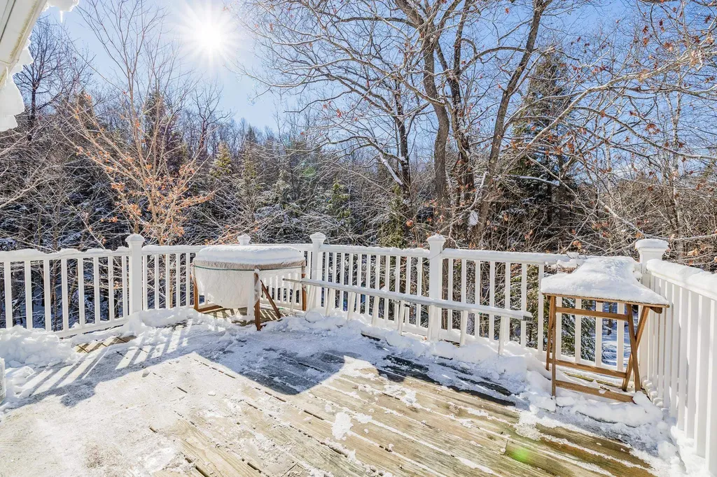 15 Thompson Road Hanover NH 03755