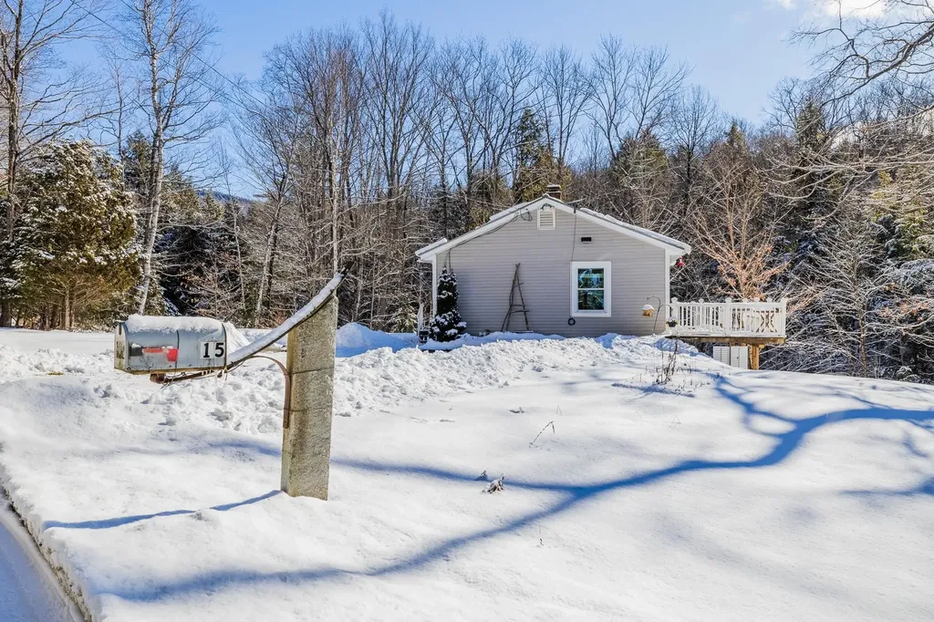 15 Thompson Road Hanover NH 03755