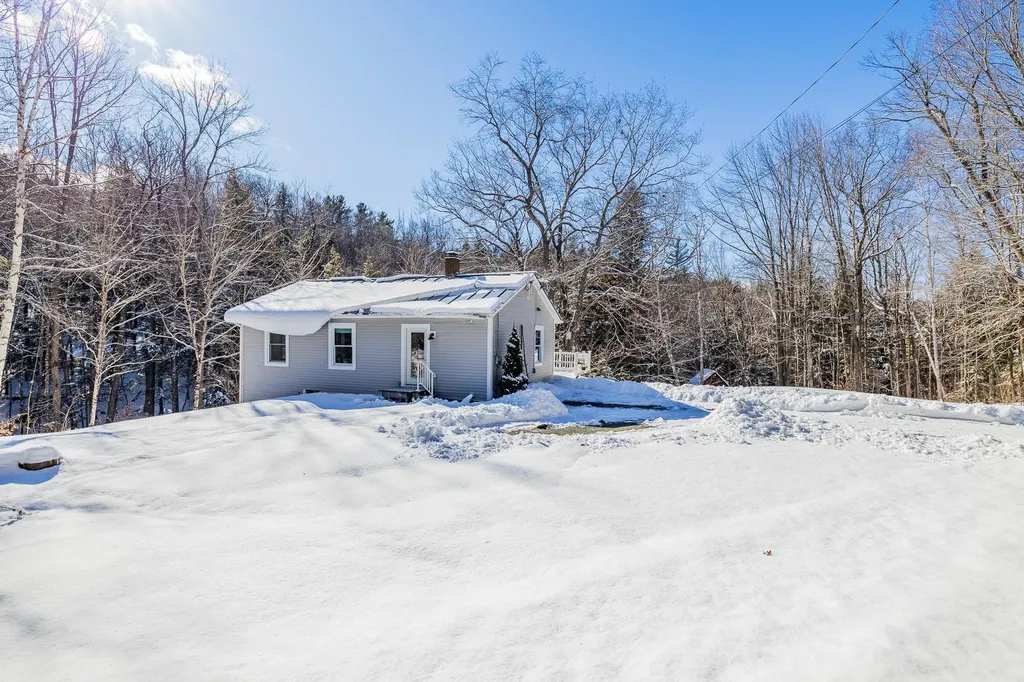 15 Thompson Road Hanover NH 03755