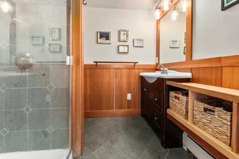 15 Thompson Road Hanover NH 03755